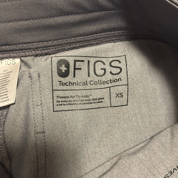 FIGS Graphite Scrub Set - Picture 8 of 8